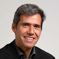 César Frías